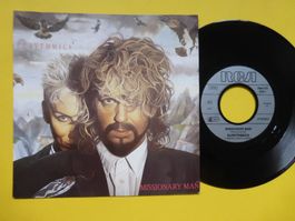 Eurythmics – Missionary Man