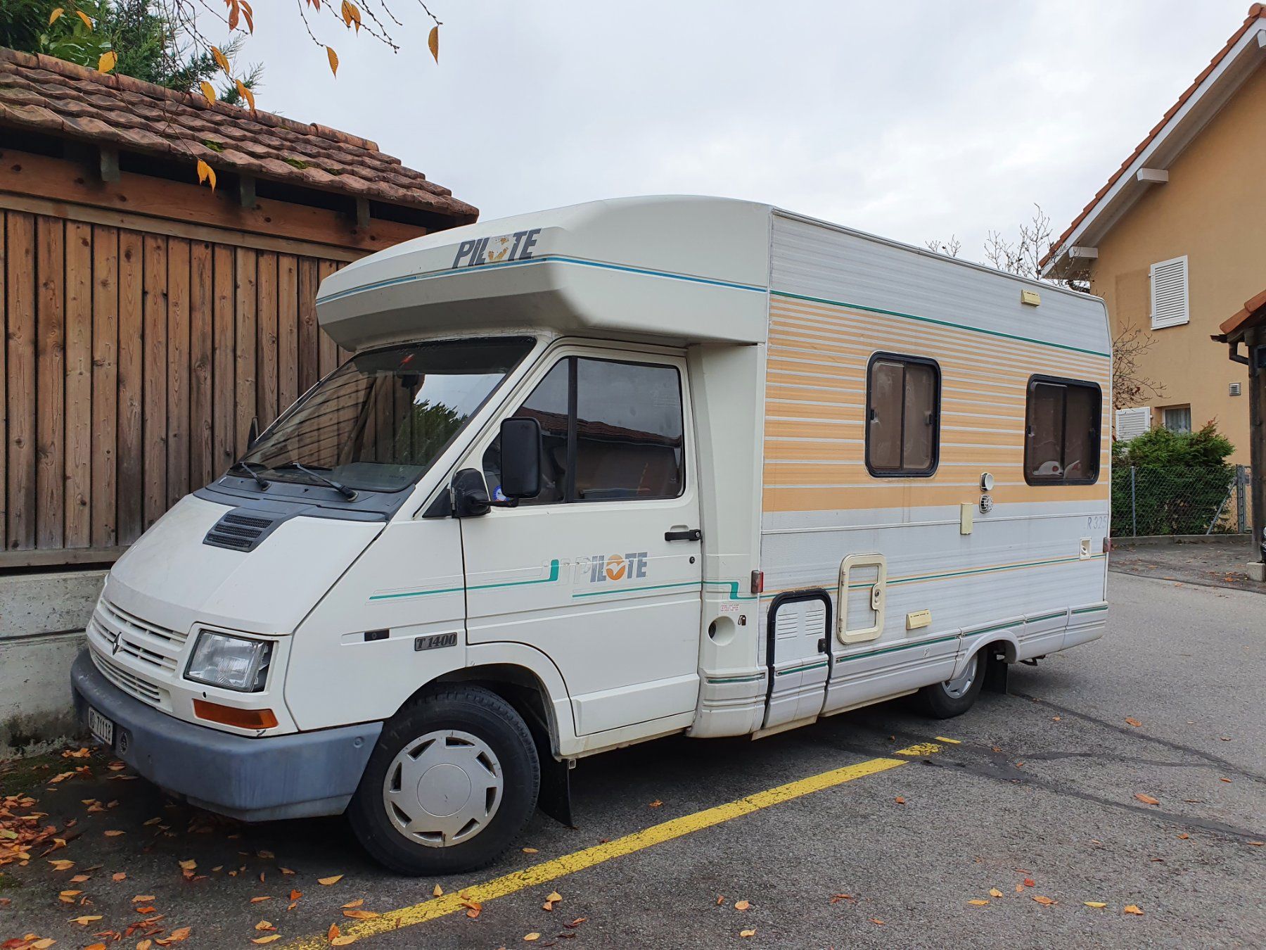 Renault Camping Fahrzeuge: bus camping – Gebraucht aus Chavornay von Jolabricole 2