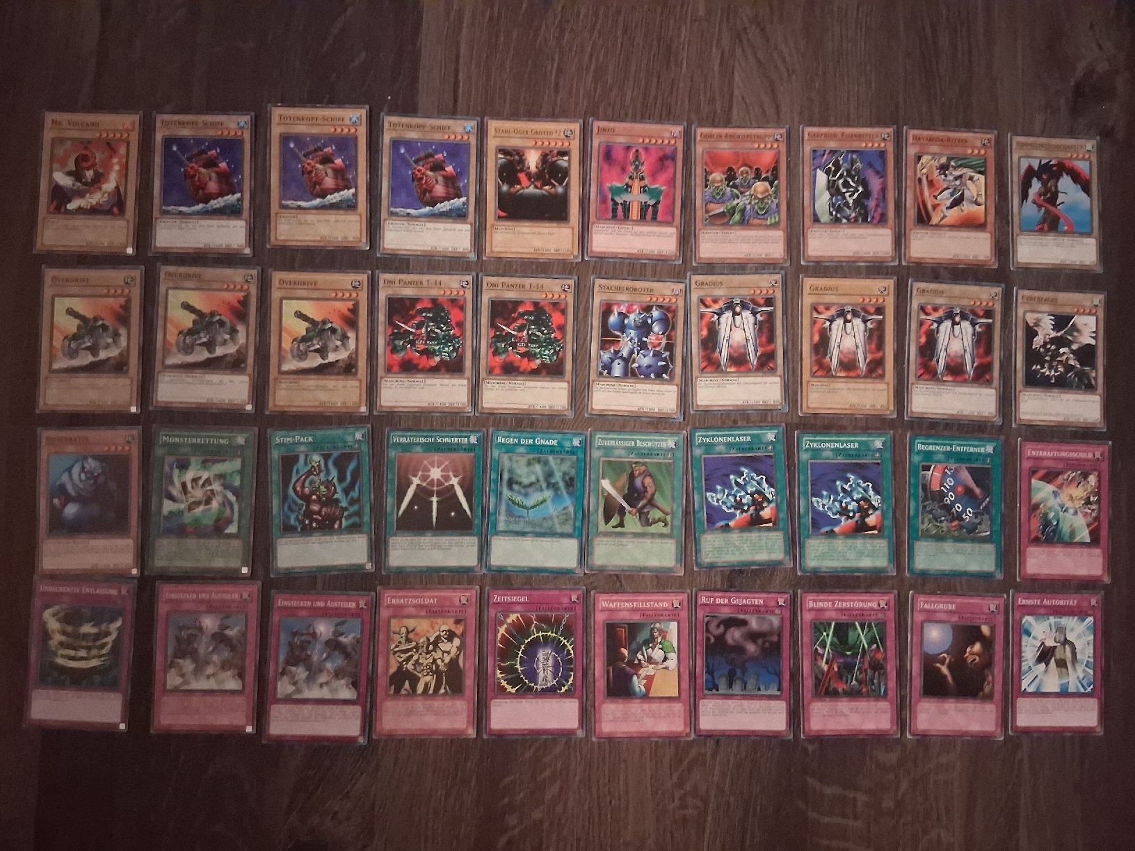 Yugioh Carte collezionabili: Yugioh Old Scool Maschinen Gradius Deck – Usato da Rothenthurm venduto da SirCroci-Cardshop