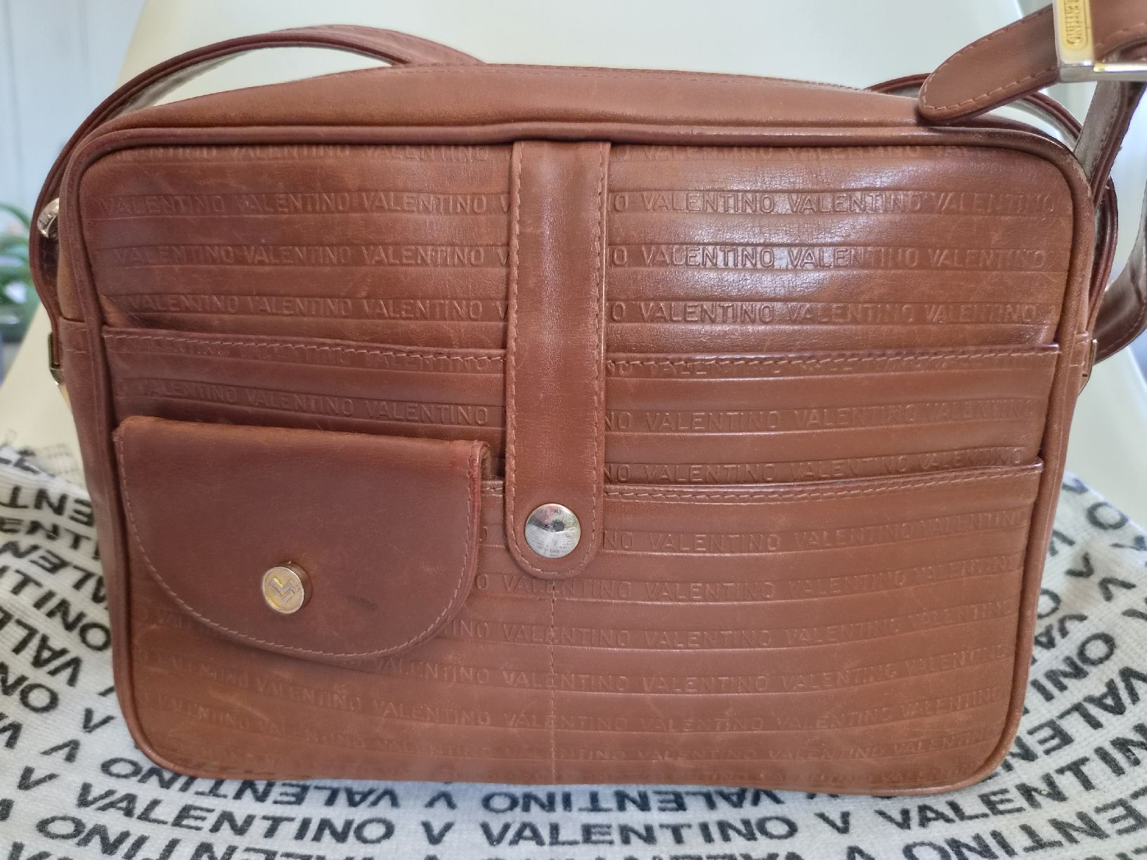 Valentino Sacs femmes: Valentino Ledertasche – D'occasion à Chur par nin_rn2r 1