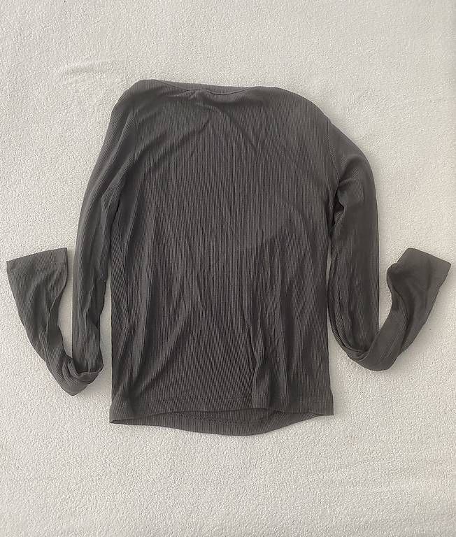 Stradivarius Top: Stradivarius Top Crop Bluse  Shirt Gr M – Usato da Grenchen venduto da Tirana 3