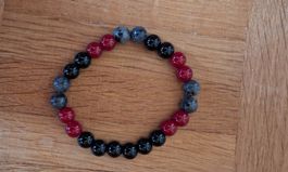 Bracelet en pierres neuf/Edelsteinarmband neu