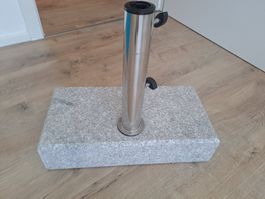 Sonnenschirmständer / Sockel aus Granit