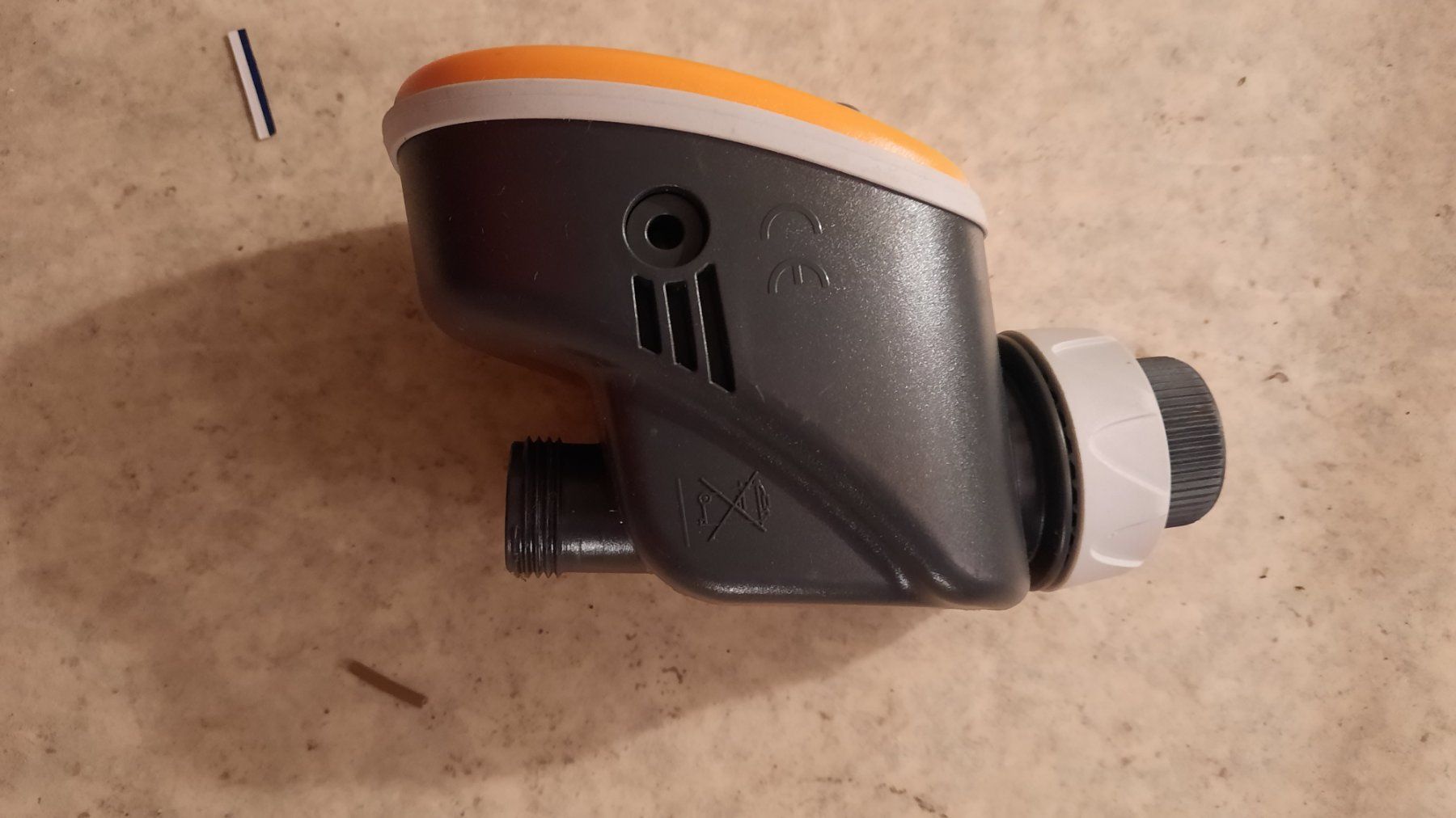 Sistema di controllo: Gardena Bluetooth Bewässerungssteuerung – Difettoso da Baden venduto da Boroda 1