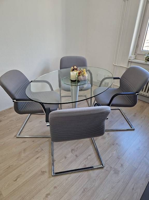 Tables: Ovaler Glastisch – D'occasion à Meilen par sunneschy03