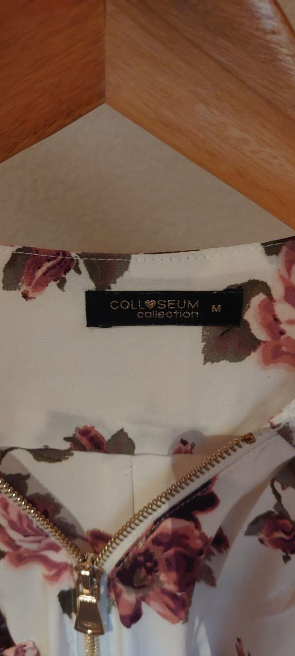 Camicette: Bluse mit Blumenmuster, Grösse M - Sommerlich leicht! – Usato da Grosshöchstetten venduto da ali_5x2c 5
