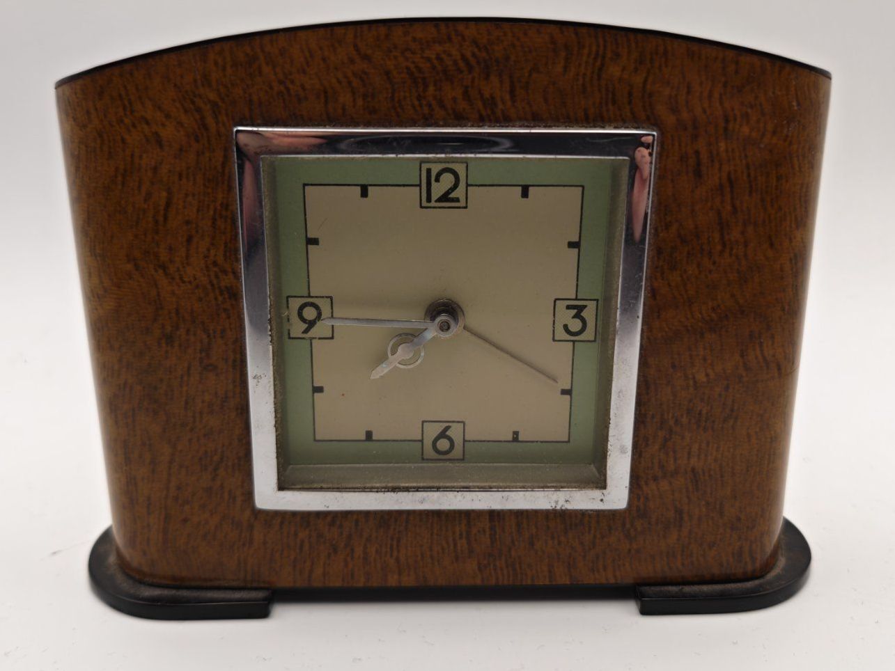 Orologi da terra & Orologi da parete: Tischuhr Holz Art Deco – Usato da Thun venduto da Kankii