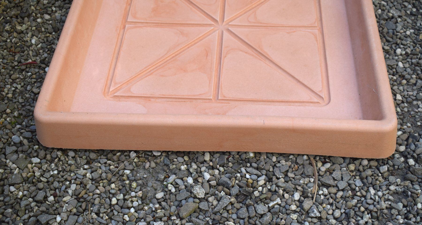 Vasi per fiori: Grosser eckiger Untersetzer Quadrat QUADRO Millerighe gross – Usato da Dulliken venduto da ichwettichhett 4