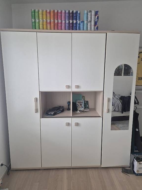 Armadi: Kleiderschrank-Kinderschrank – Usato da Vilters venduto da tin1tho 2