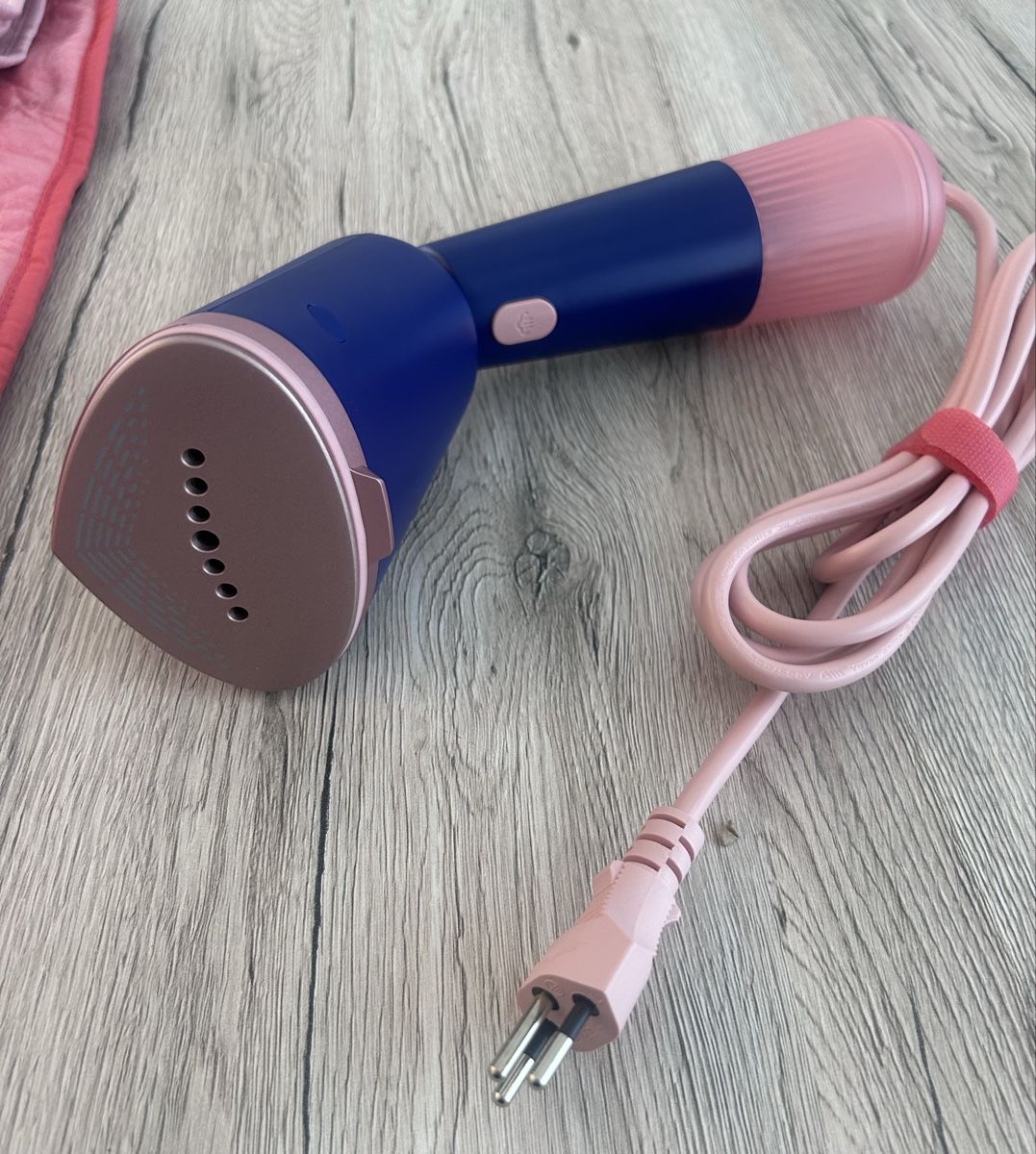 Philips Ferri da stiro: Philips Handheld Steamer 5000 Series neuwertig – Nuovo e nell'imballaggio originale da Attiswil venduto da tommy0391 2