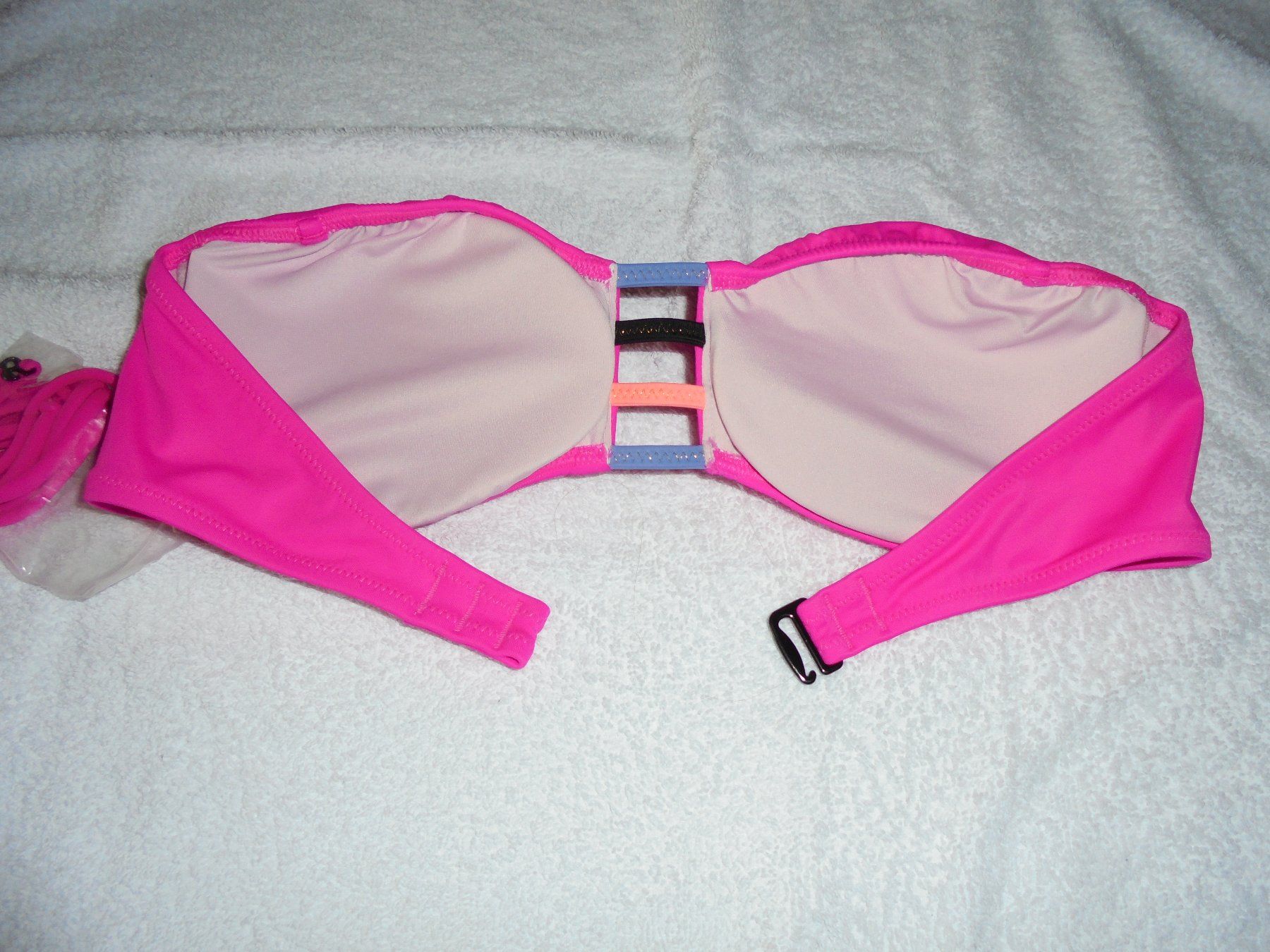 Victoria's Secret Costumi da bagno & Bikini: VICTORIA'S SECRET BIKINI-OBERTEIL GRÖSSE M – Nuovo e nell'imballaggio originale da Aarau Rohr venduto da PinkSchwein 3