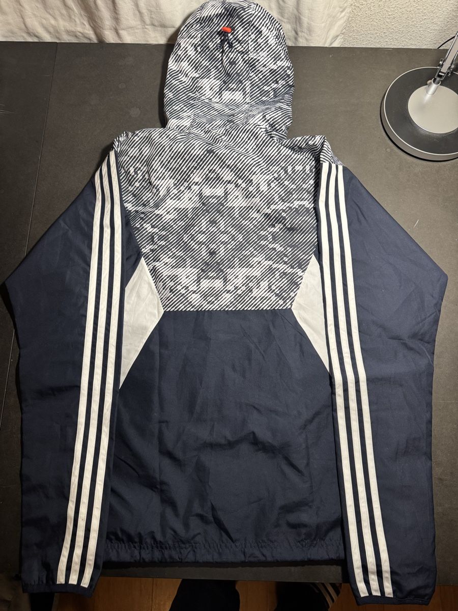 Adidas Giacche: Adidas Windbreaker – Nuovo (secondo la descrizione) da Bern venduto da jan_bfn5 3