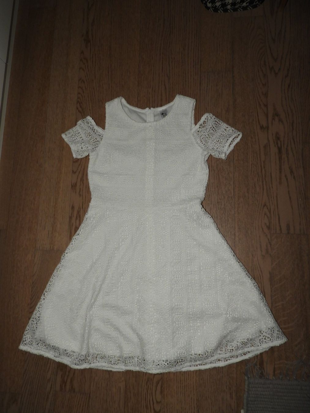 C&A Vestiti & Gonne: Spitzen-Kleid weiss Grösse 158 – Usato da Hergiswil NW venduto da Noema2006