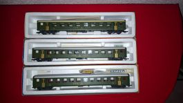 Roco :  3 Personenwagen der SBB , DC