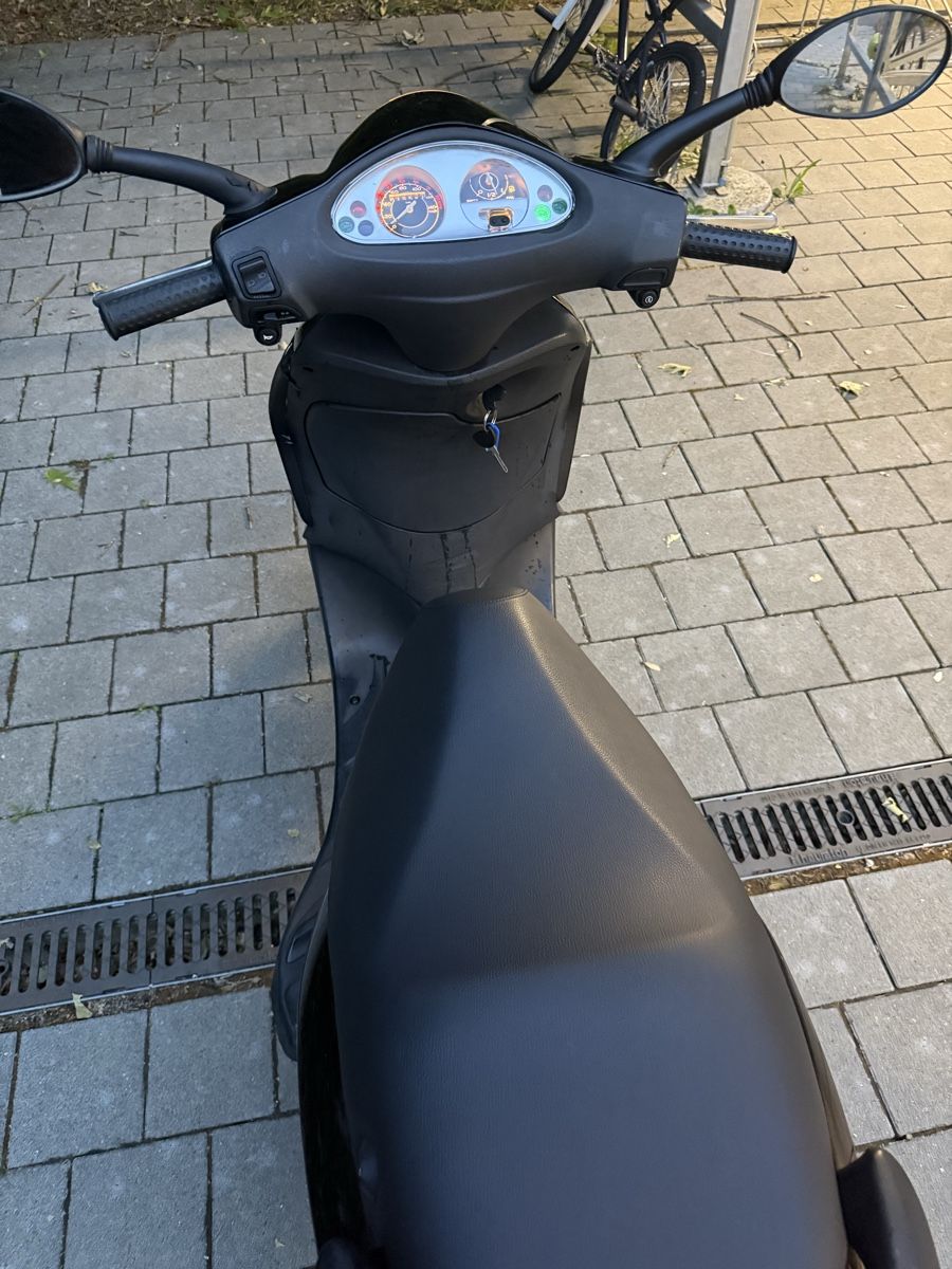Piaggio Scooter: PIAGGIO FLY 125 CC – Usato da Winterthur venduto da Fabio_46 6