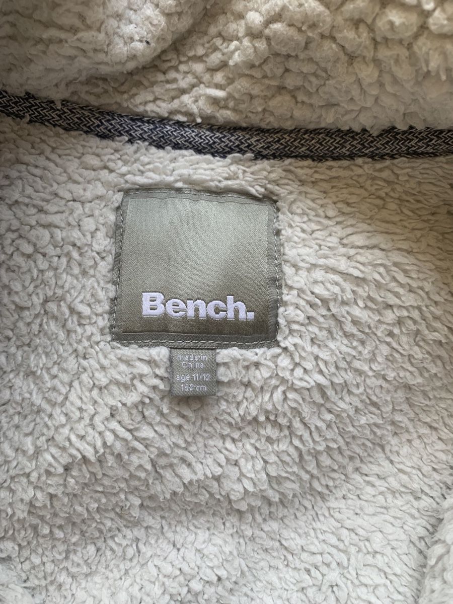 Bench Jacken & Mäntel: Strickjacke der Marke Bench in der Grösse 152 – Gebraucht aus Winterthur von goodwood68 4