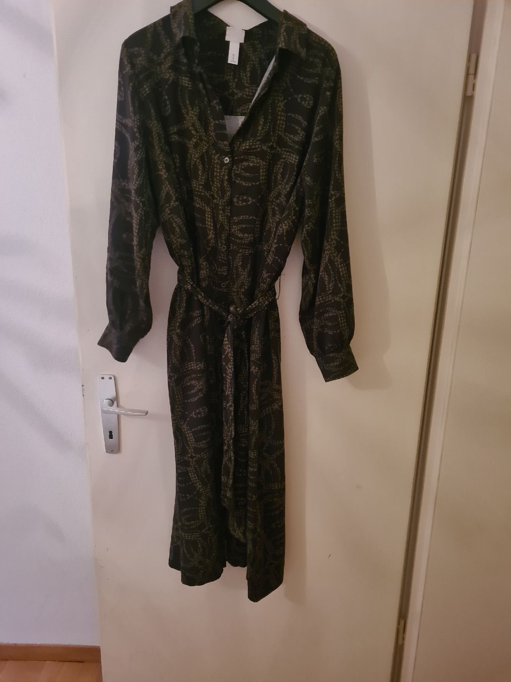 H&M Kleider: Richard Allen for H&M Kleid Grösse 48 – Gebraucht aus Zürich von nel_k752 3
