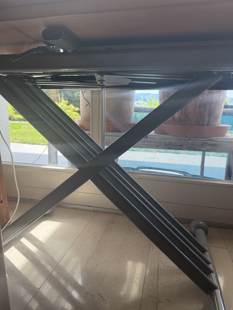 Tavoli: folding and lifting table – Usato da Meilen venduto da zvezda18 2