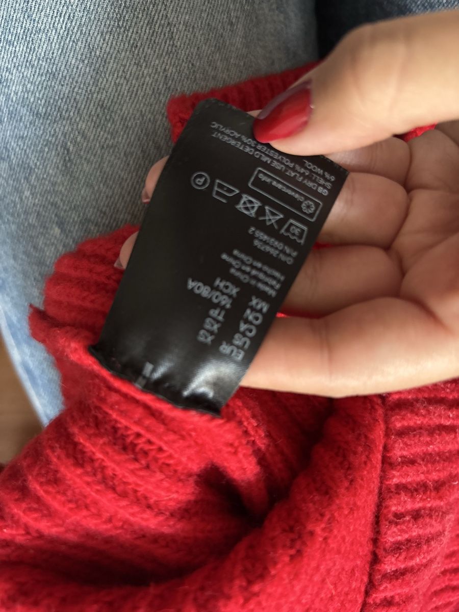H&M Maglioni & Felpe: H&M Strickpullover Rot V-neck – Usato da Minusio venduto da giiaadaaa 4