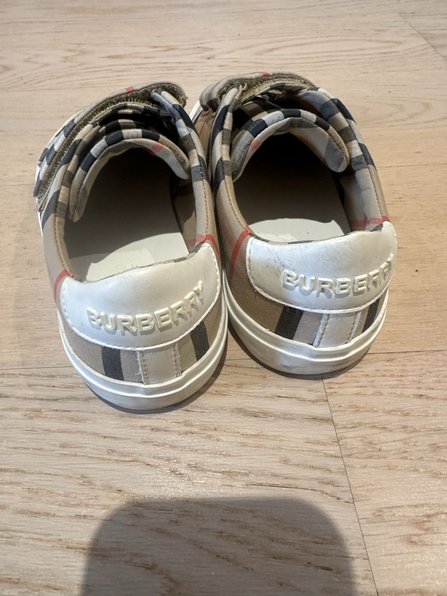 Scarpe per ragazzi: Burberry  – Usato da Luzern venduto da LU131000 3