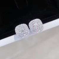 Elegante Ohrstecker mit weisse Zirkonia