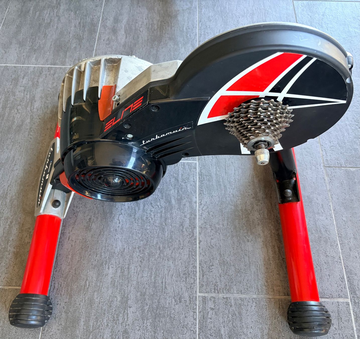 Hometrainer: Elite Turbomuin ANT+ & Bluetooth smart Trainer zu verkaufen – Usato da CHAM venduto da AKIS1992 1