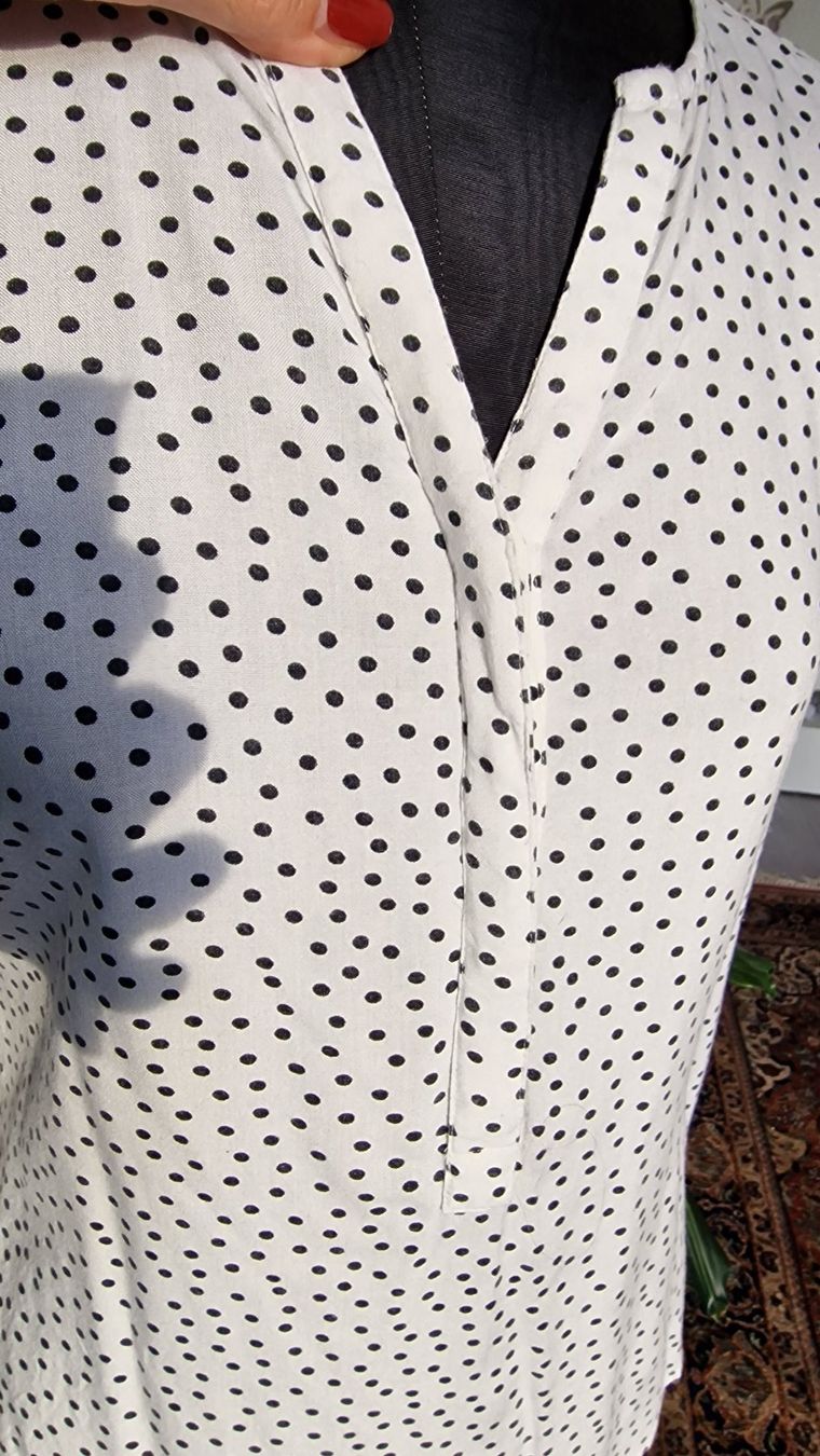 Camicette: Bluse mit Punkten von Bodyflirt – Usato da Wil  AG venduto da Kfloh 1