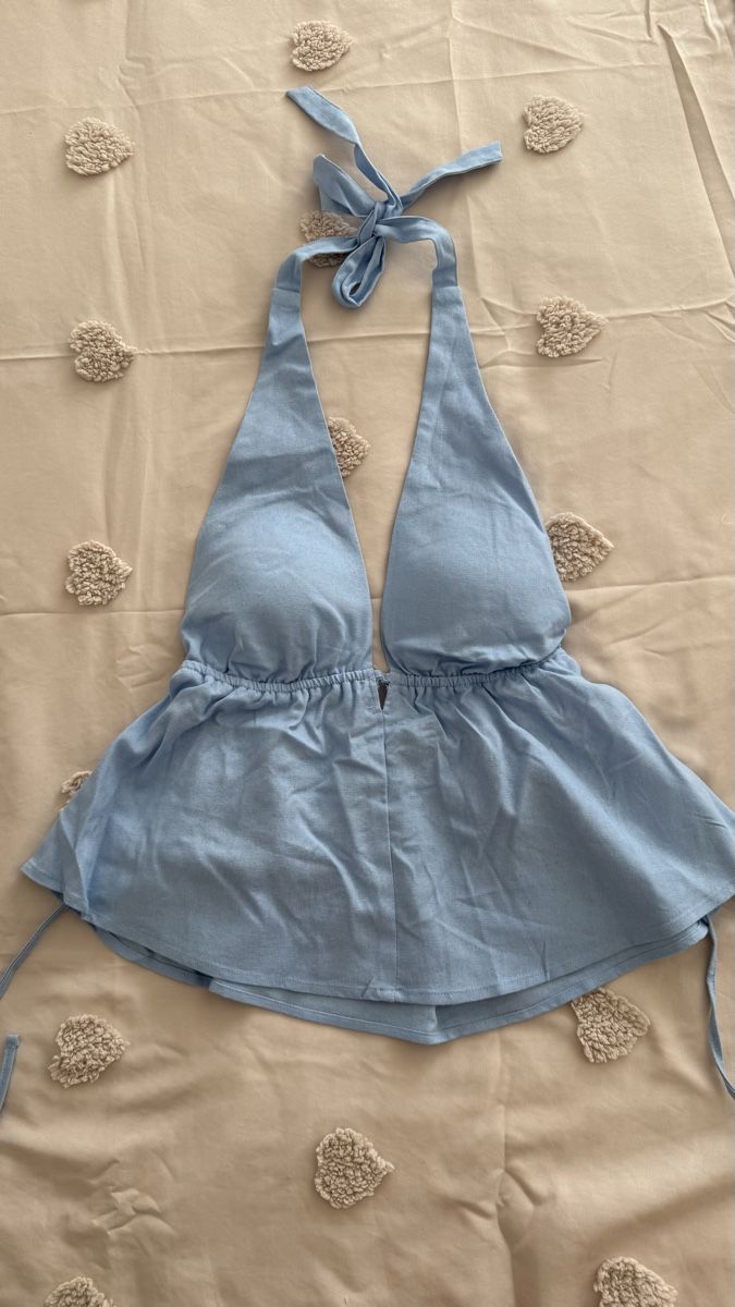 Top: Haut dos nu FB Sister bleu clair taille S  – Nuovo (secondo la descrizione) da Biel/Bienne venduto da diana.diana
