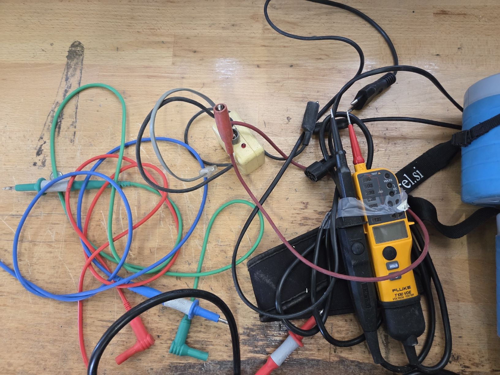Misurare: Elektrowerkzeug Set - Diverse Messgeräte ungeprüft – Usato da Oberhasli venduto da General-Dealer 9