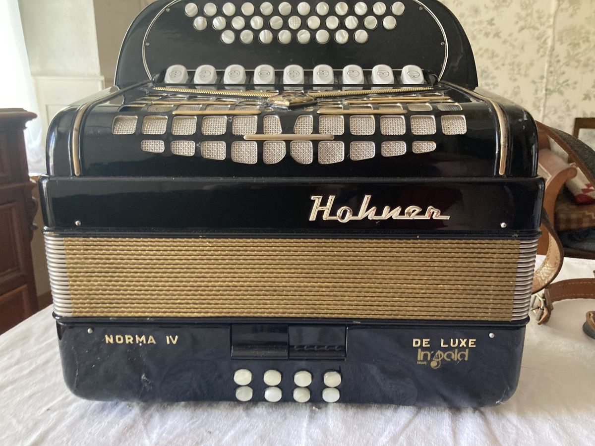 Hohner Instruments de musique: Musikinstrument – D'occasion à Urdorf par lib_j5zw