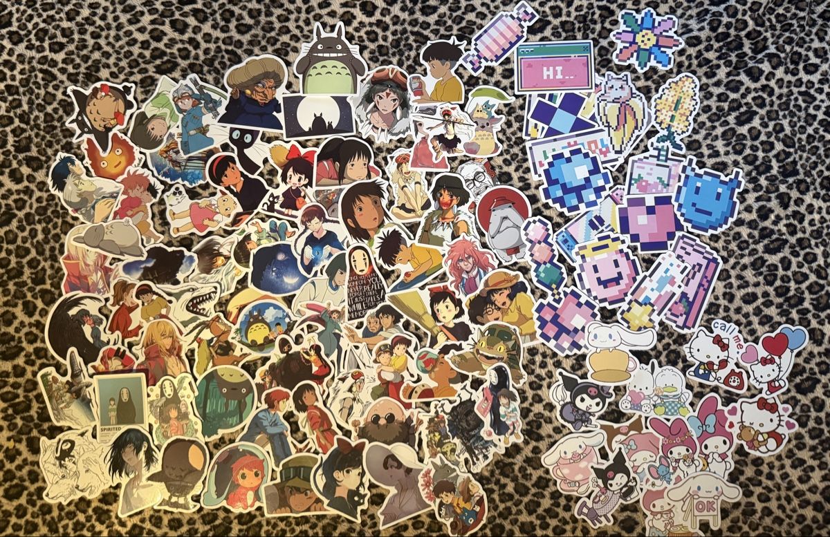 Sticker: Sticker Set Studio Ghibli, Pixel und Hello Kitty and Friends – Nuovo (secondo la descrizione) da Scheuren venduto da Soulboy1
