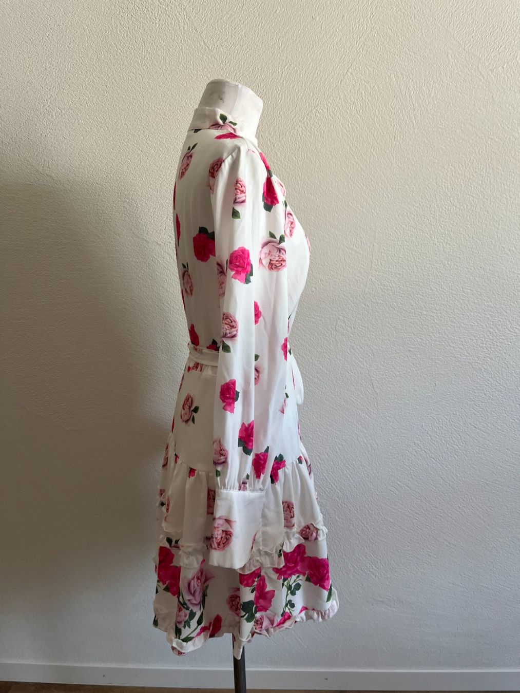 Kleider: Kleid, Gr. M, NP 89.- – Neu (gemäss Beschreibung) aus Interlaken von Jasmin_Flower 2
