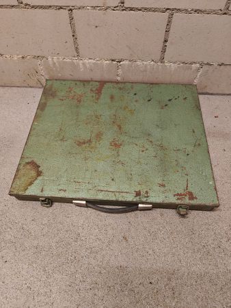 Werkzeugkoffer aus Metall