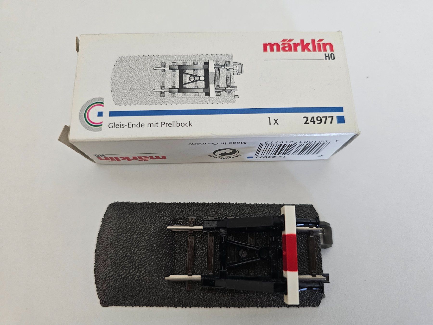 Märklin Modellini di ferrovie: Märklin 24977 C-Prellbock ohne Beleuchtung – Nuovo e nell'imballaggio originale da Hunzenschwil venduto da swissladyshop