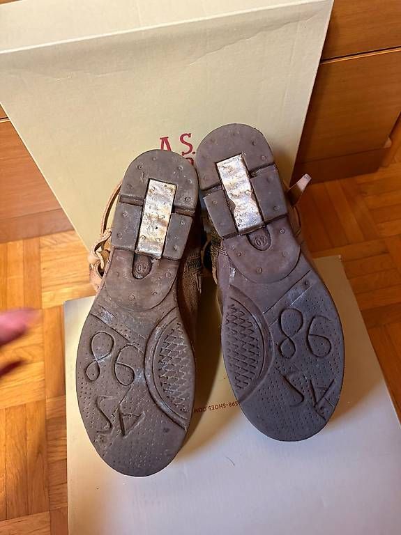 A.S.98 Scarpe da donna: Stivaletti A.S.98 - numero 40 – Usato da Castel San Pietro venduto da sab_lj2d 4