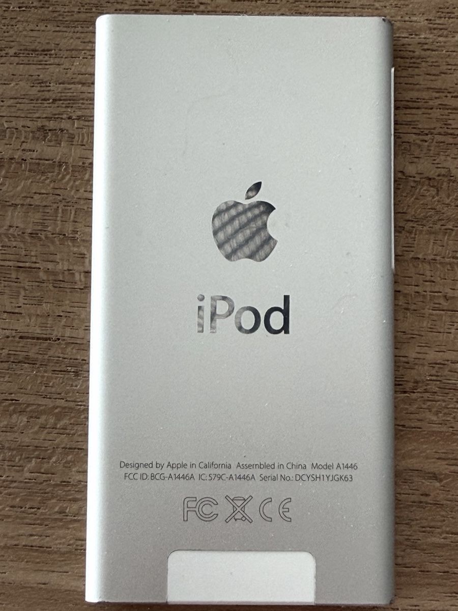 Apple Lettore multimediale portatile: iPod Nano 7. Generation, Zustand gut – Usato da Zufikon venduto da Watchmaker7 1