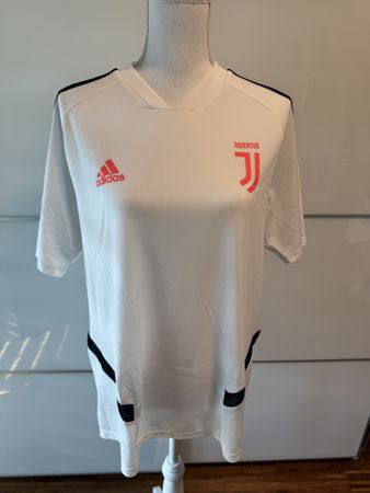 Juventus Adidas Trikot, sehr gut erhalten, Grösse L