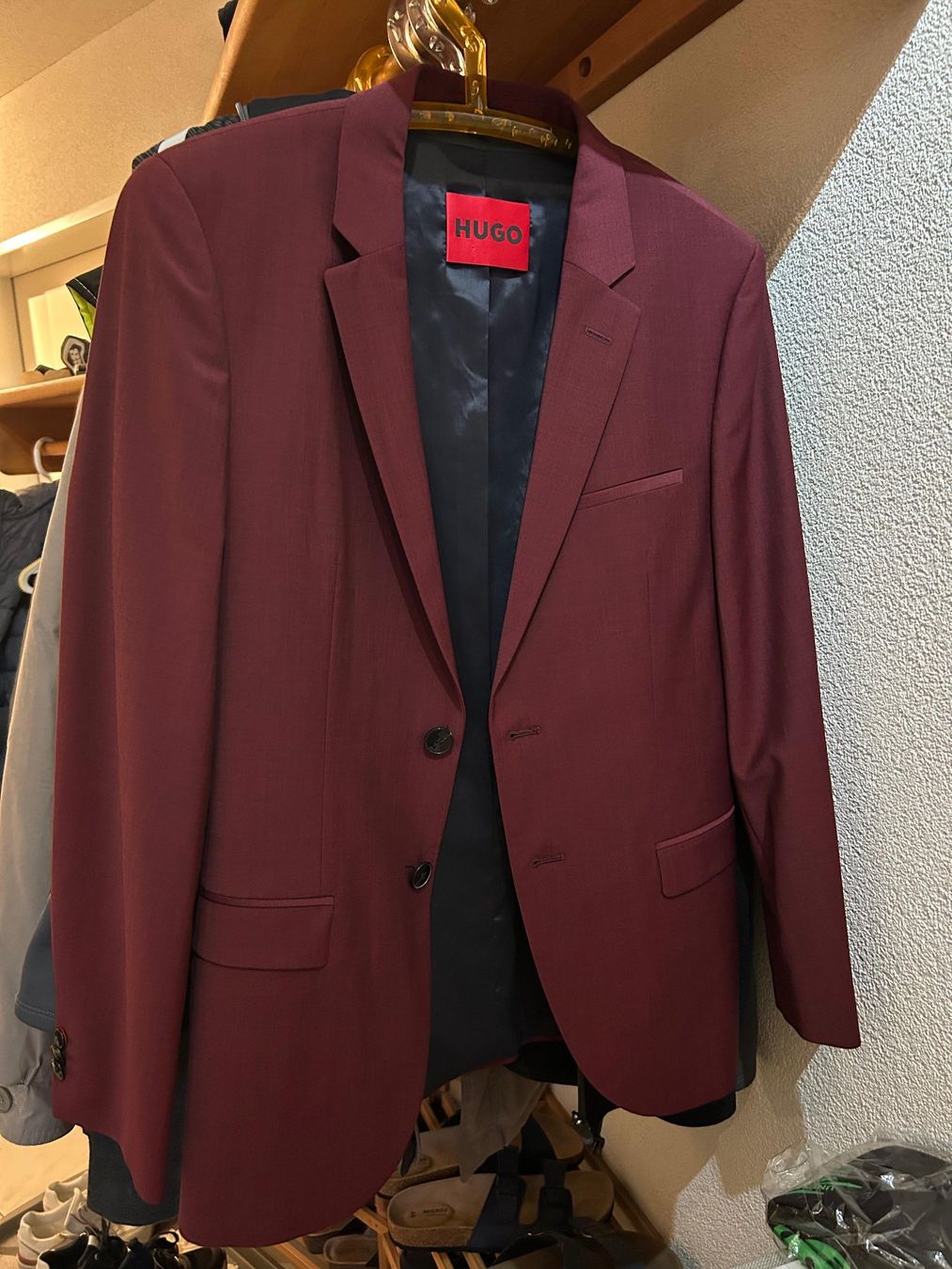 Hugo Boss Anzüge: HUGO Boss Anzug/Sakko/Jacket rot Gr.48 – Neu (gemäss Beschreibung) aus Obfelden von kil_8xvg