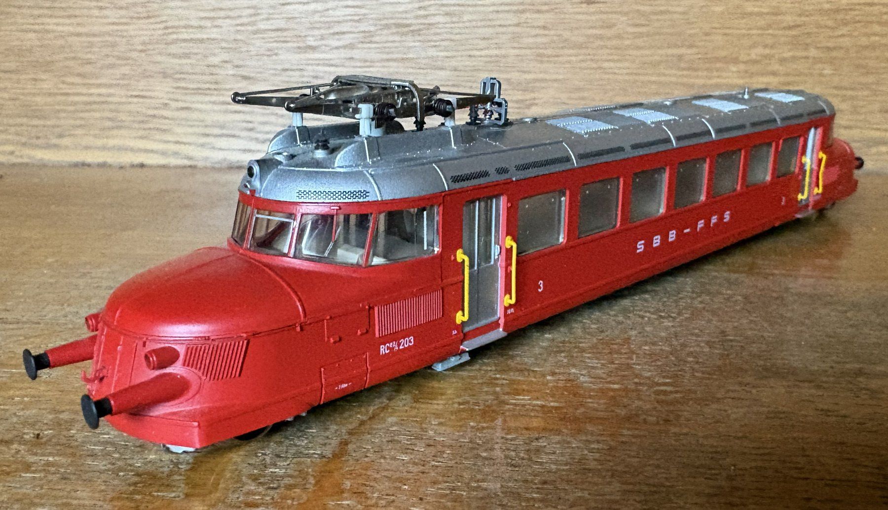 Märklin Modellini di ferrovie: Märklin H0 3125 SBB Roter Pfeil – Usato da Volketswil venduto da zwitsch33