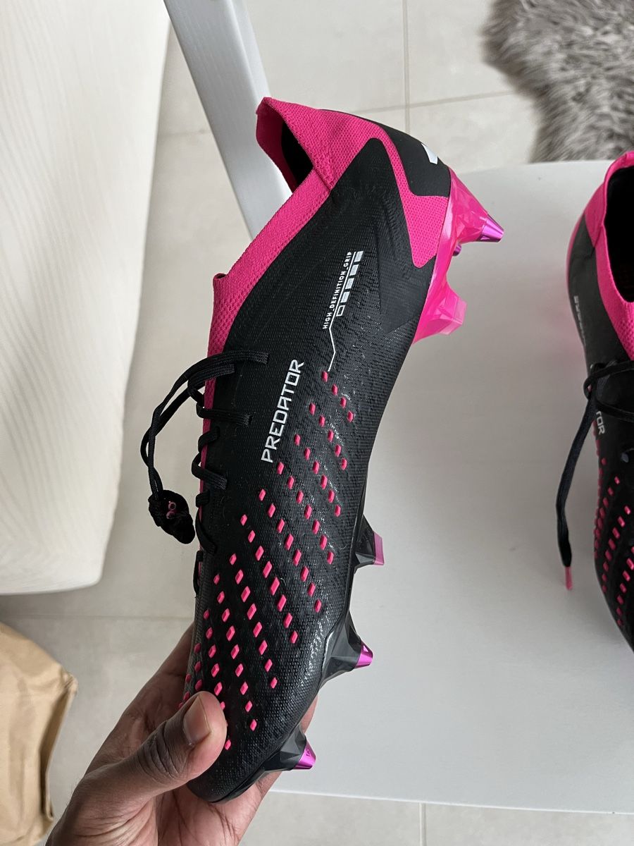 Adidas Scarpe da uomo: Chaussures Adidas Predator Accuracy taille 45 1/3 neuf – Nuovo e nell'imballaggio originale da Champlan venduto da YForter 1