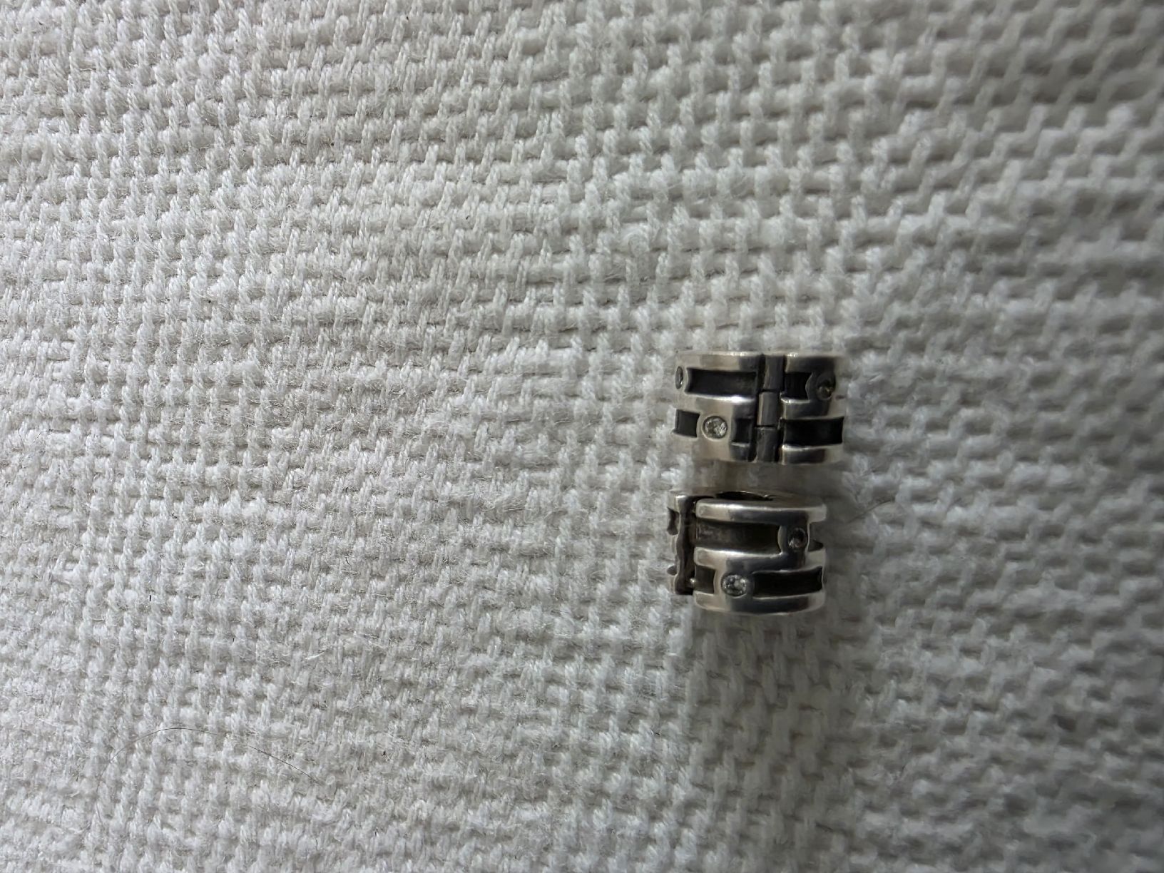 Pandora Ciondoli: 2 Pandora Clips  – Usato da Rikon im Tösstal venduto da Quimy68 3