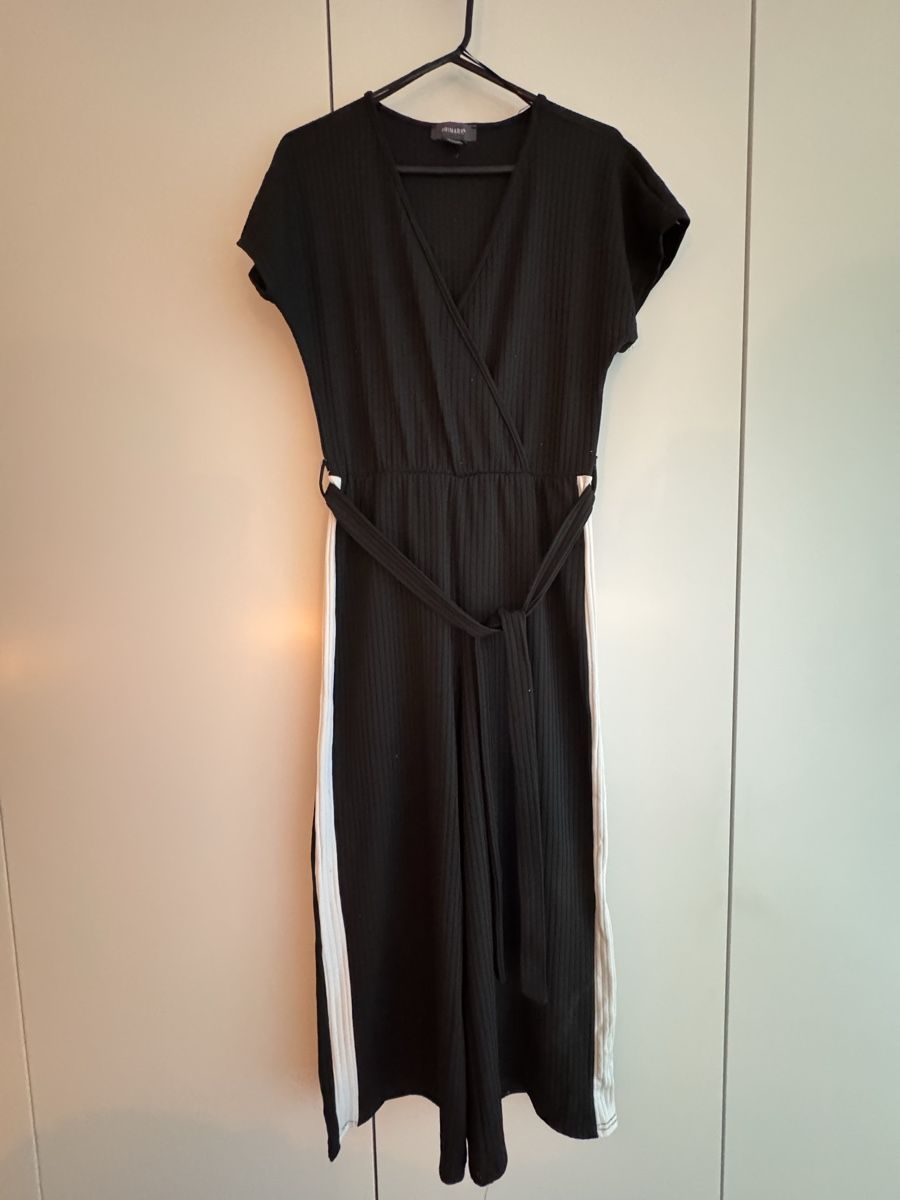 Primark Tute: Schwarzer Jumpsuit von Primark, Grösse 38 – Usato da Allschwil venduto da ana_87pj