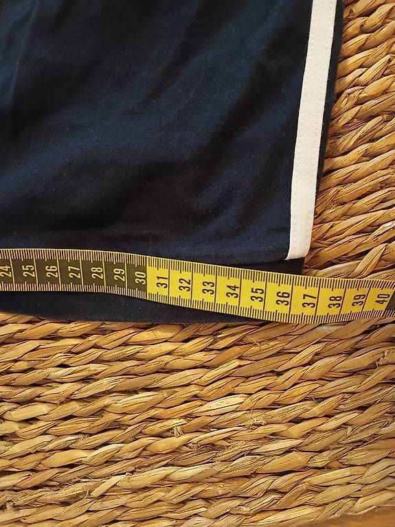 Adidas Leggings: Leggins von Adidas – Usato da Zürich venduto da Melianea 4