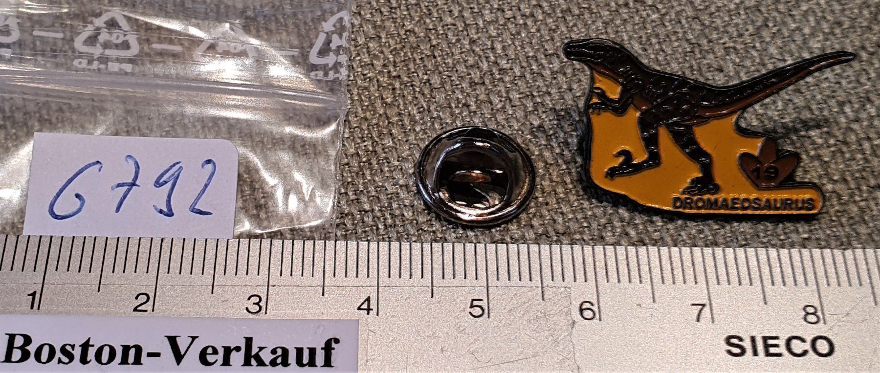 Placchette & Badge: G792 - Pin Dinosaurier – Usato da Reinach BL venduto da Boston-Verkauf 1