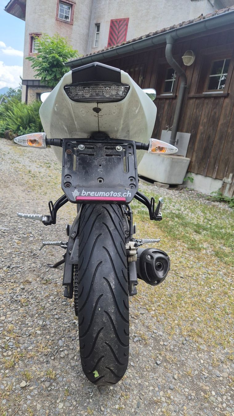 Yamaha Strada: Yamaha YZF-R125 – Difettoso da Berneck venduto da SwissStyle 3