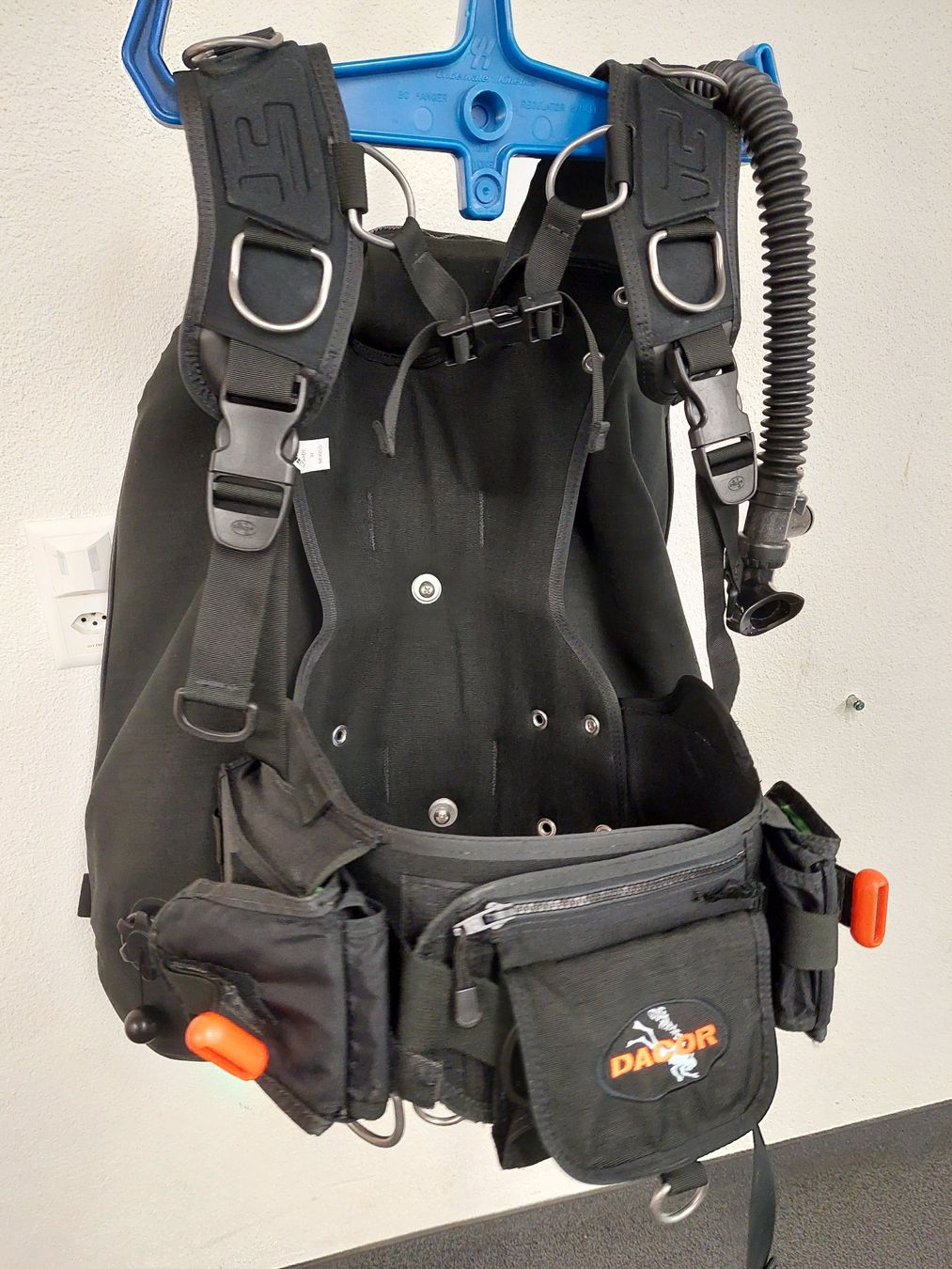 Gilets & Westen: Tauchjacket /Tarierweste/ BC – Gebraucht aus Saanen von Tlr 1