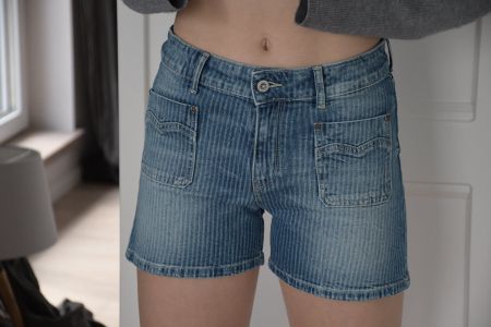 neu Shorts von Replay gr. 27