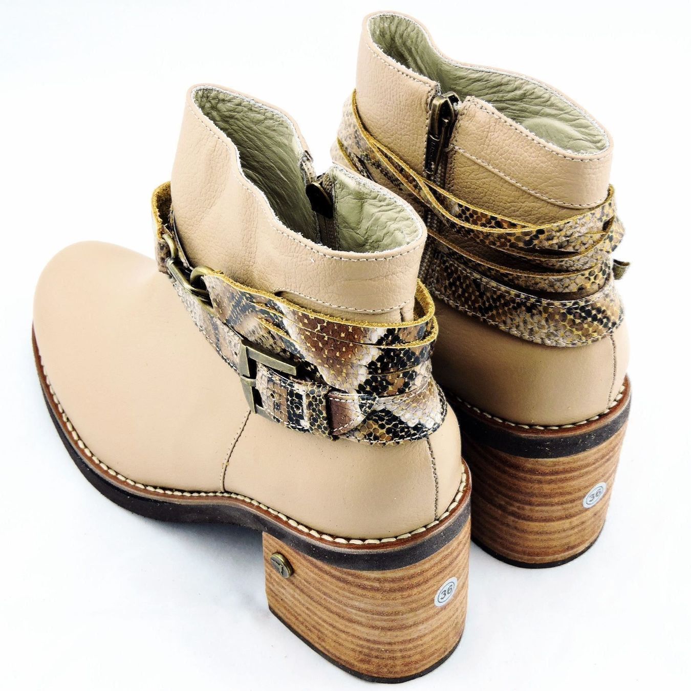 Scarpe da donna: Damen Leder Stiefeletten Grösse 40 – Nuovo e nell'imballaggio originale da Rengg venduto da kindle02 1