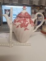 Johnson Brothers Strawberry fair Fayre Coffee Pot white chin