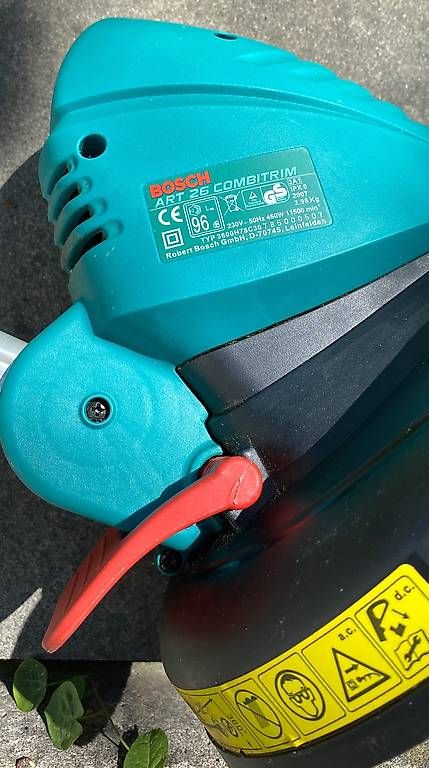 Bosch Tutti gli attrezzi: BOSCH ART 26 COMBITRIM Motorsense – Usato da Urdorf venduto da Resumasa 3